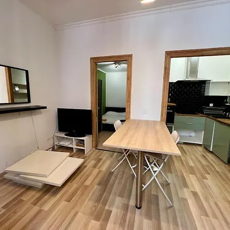 Chez Nicolas Montpellier Buitenkant foto